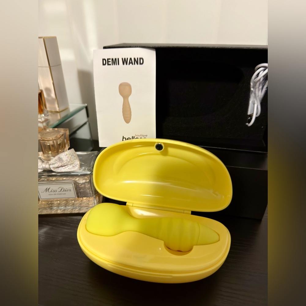 Yellow Demi Wand by
